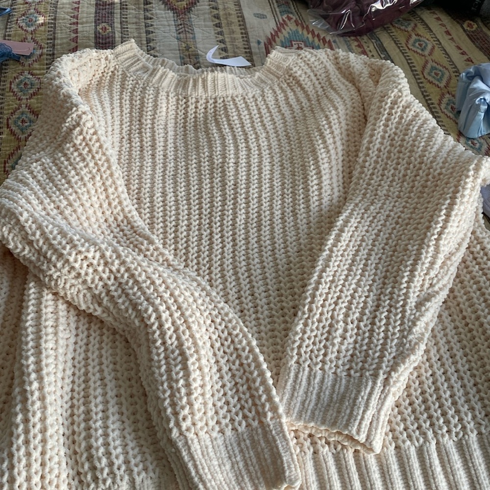 American eagle sweater